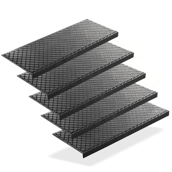 Trittstufe mit Anti-Rutsch und Grip-Profil, Kantenschutz und Klebestreifen zur sicheren Fixierung.