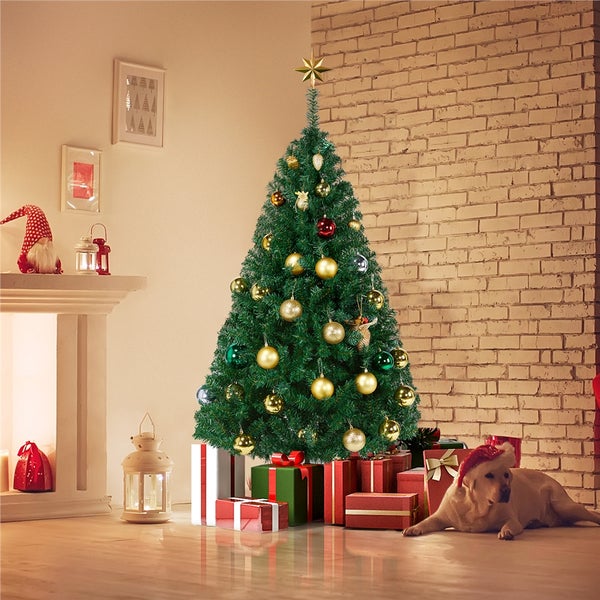 Künstlicher Tannenbaum auf einem Ständer