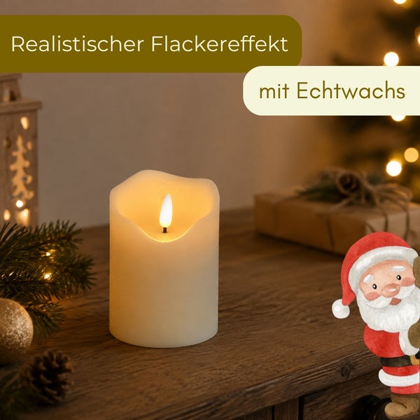 LED-Echtwachskerze mit realistischem Flackereffekt in weihnachtlicher Umgebung auf einem Holztisch.