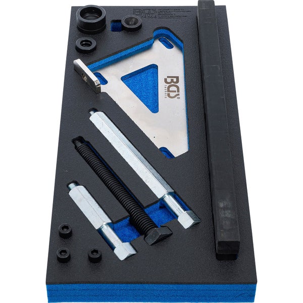 Detailansicht einer modernen LED-Deckenleuchte mit geometrischen rechteckigen Rahmen