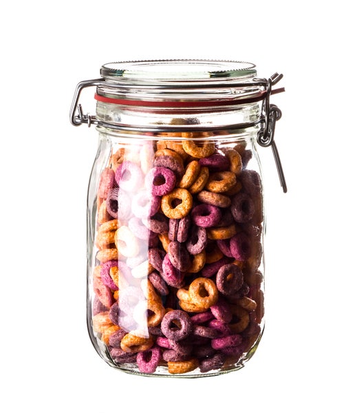 Glas mit Frühstücksringen