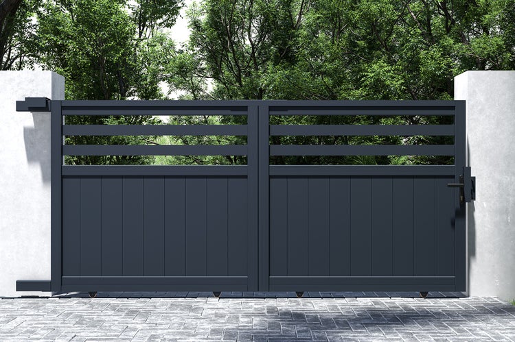 Dekoratives Schild mit Mark Twain Zitat und Größenangaben