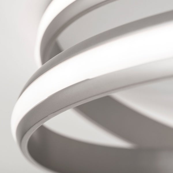 Nahaufnahme einer LED-Deckenleuchte in Ringform