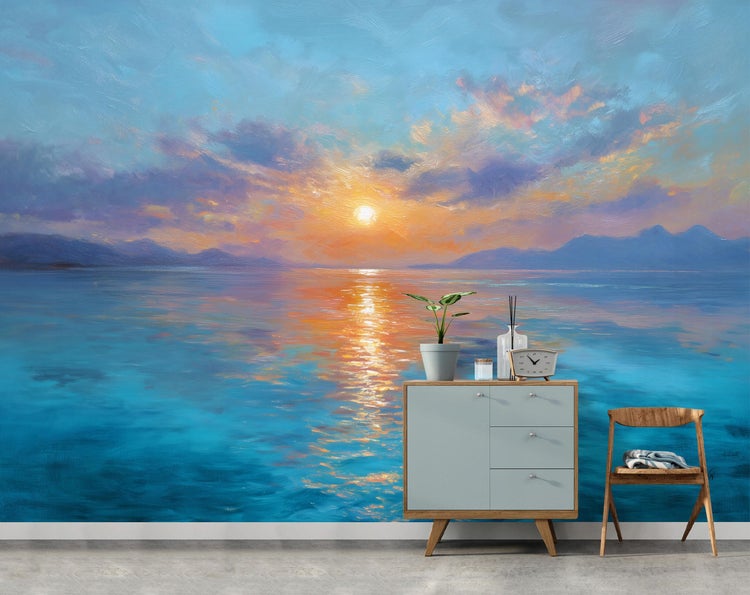 Wandbild mit Landschaftsmotiv über Kommode und Stuhl