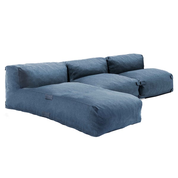 Modulares Lounge-Sofa in Blau, Stoffbezug, L-Form, bestehend aus mehreren Sitzelementen.