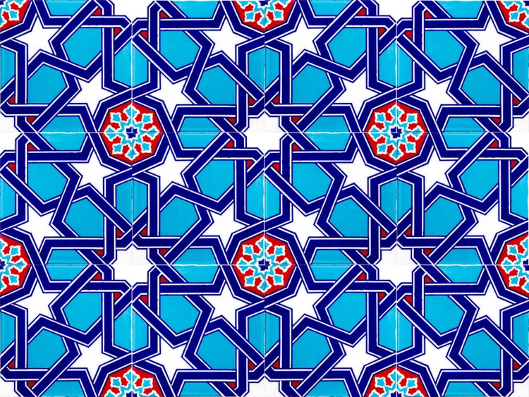 Küchenszene mit Fliesen in Sternmuster-Design