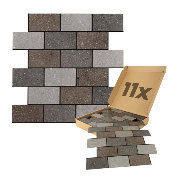 Selbstklebende Mosaikfliesen für die Wand in Steinoptik, rechteckiges Muster, Set mit elf Stück in einem Karton.