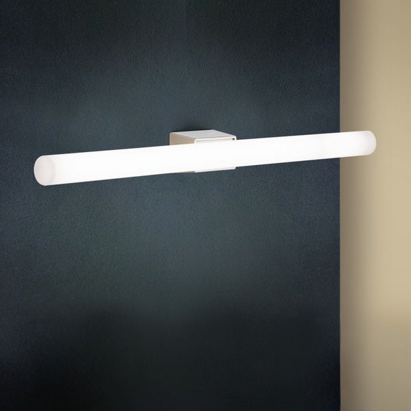 Moderne LED Spiegelleuchte in stabförmigem Design zur Wandmontage