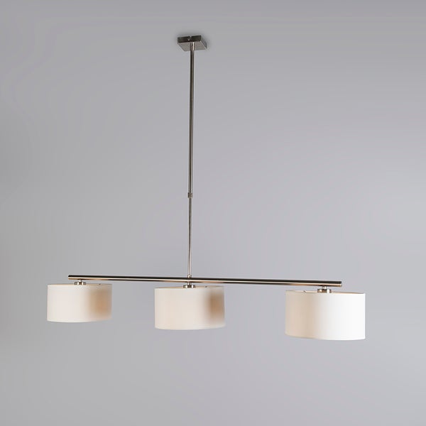 Hängelampe mit drei Lampenschirmen