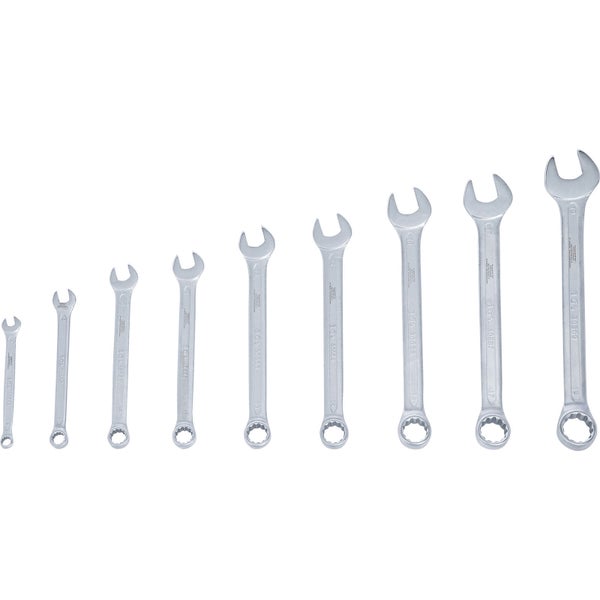 Werkzeugkoffer mit Schraubenschlüsseln, Steckschlüsseln, Bits und Ratschen