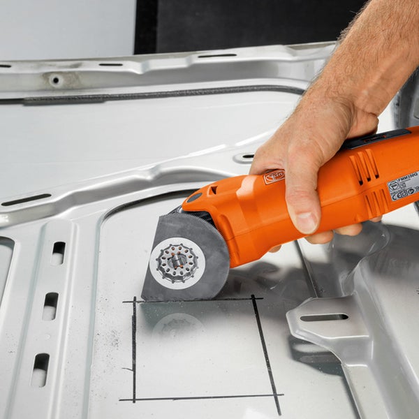 Latthammer mit Holzstiel und Nagelhalter