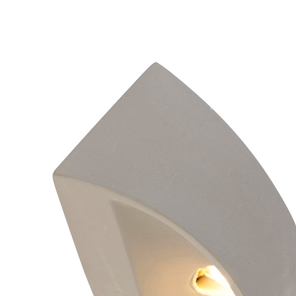 Detailaufnahme einer Betonleuchte