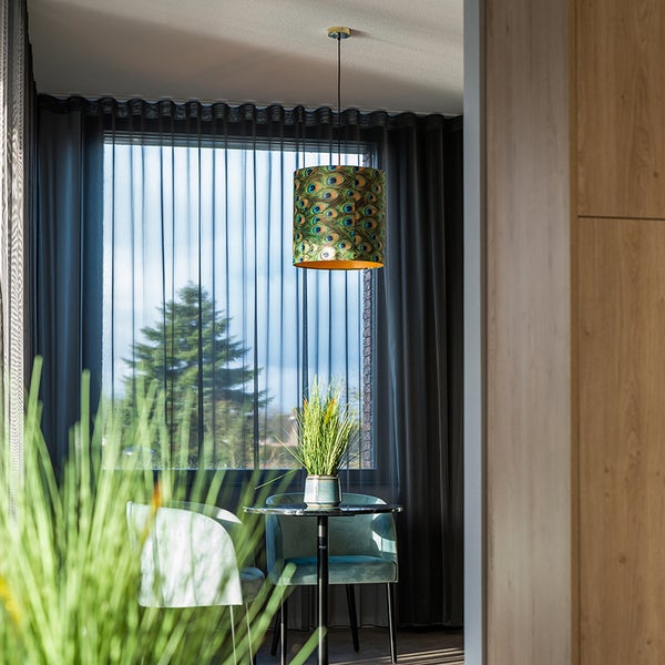 Velour Lampenschirm Pfau Design 40/40/40 mit goldenem Interieur