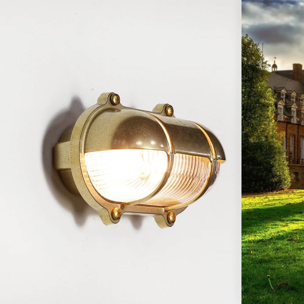 Maritime Außenwandleuchte aus Messing mit Käfig