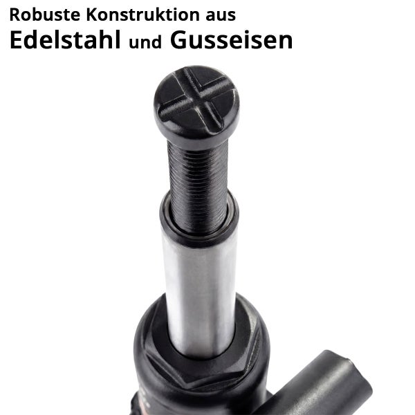 Detailansicht einer robusten Konstruktion aus Edelstahl und Gusseisen an einem Wagenheber mit Gewinde und Kolben.