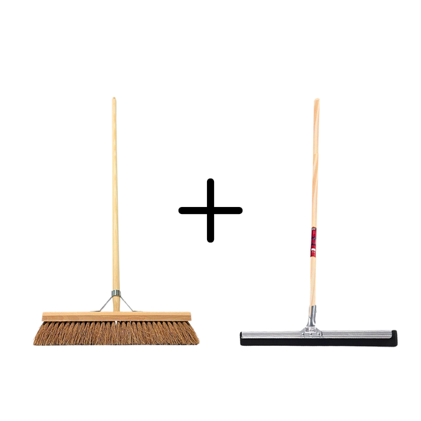 Kokosfaserbesen und Gummischieber mit Holzstiel