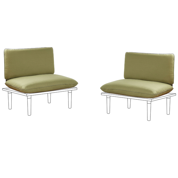 Zwei Loungesessel mit Polsterung auf Holzgestell