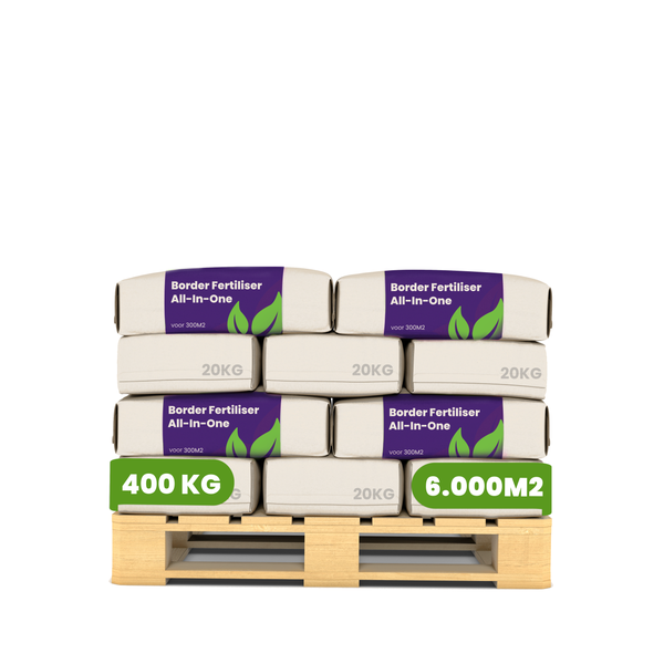 400 Kilogramm Border Fertiliser All-In-One Dünger auf Holzpalette, für 6000 Quadratmeter, in 20 Kilogramm Säcken.