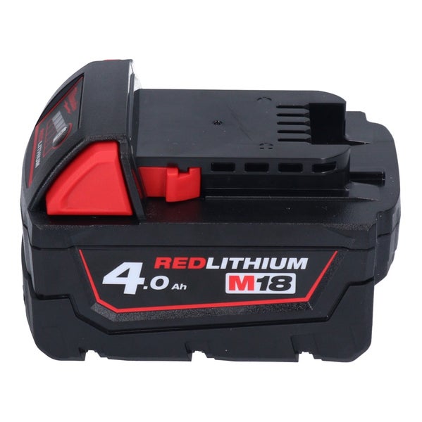 Milwaukee M18 REDLITHIUM Akku mit einer Kapazität von 4,0 Amperestunden für Elektrowerkzeuge.