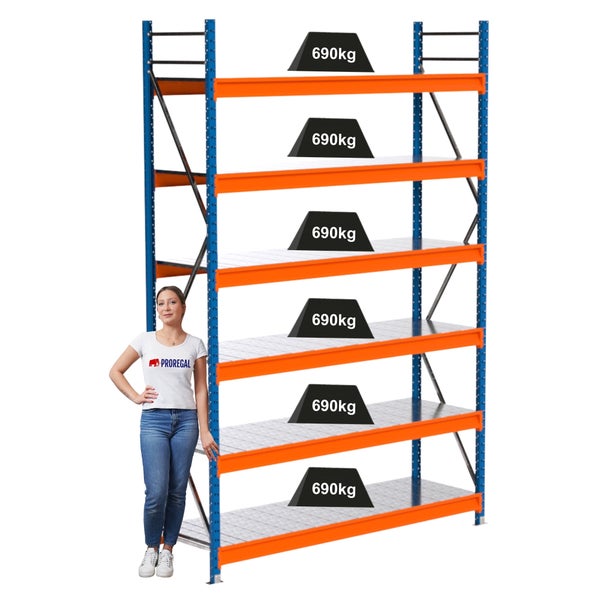 Schwerlastregal mit sechs Ebenen und einer Traglast von 690 Kilogramm pro Ebene.