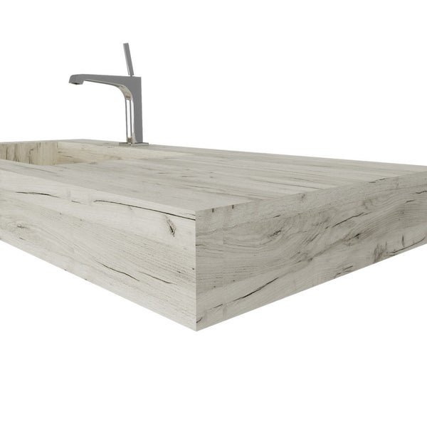 Waschtischplatte mit integriertem Waschbecken in heller Holzoptik und verchromter Armatur.