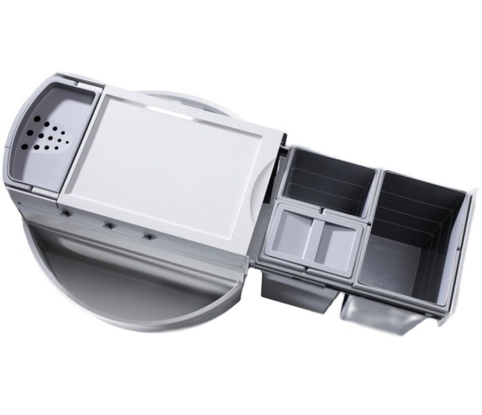 Ausziehbarer Küchenabfallsammler mit mehreren Behältern für die Küchenabfalltrennung