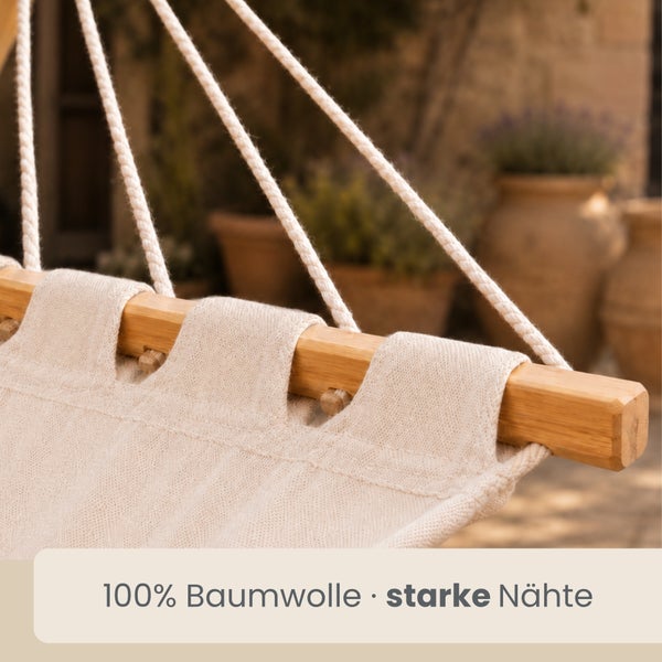 Nahaufnahme einer Hängematte aus 100 Prozent Baumwolle mit Holzstab und starken Nähten.