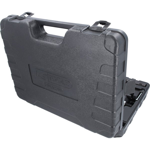 Geöffneter Werkzeugkoffer von KS Tools