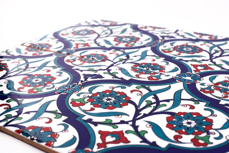 Dekorative Fliesen mit Blumenmuster für Wand und Boden