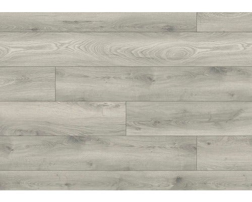 Holzkiste, fixiert mit Schraubzwingen