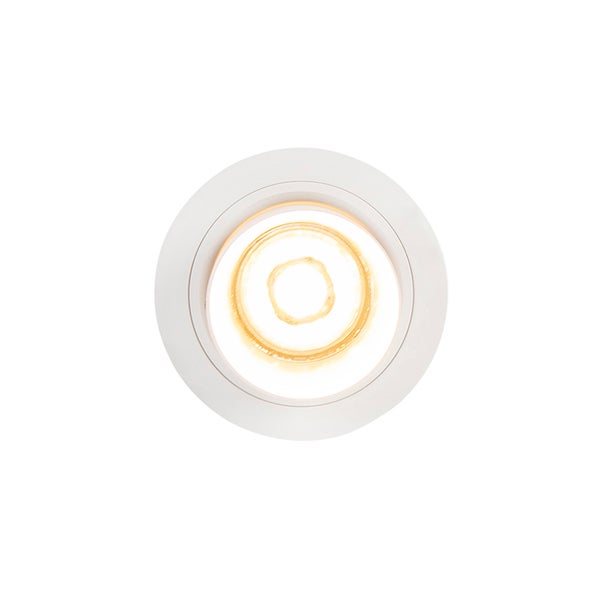 Runder LED-Einbaustrahler in Weiß mit warmweißem Licht.