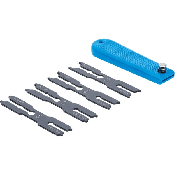 Werkzeugsatz zum Einsetzen und Lösen von elektrischen Steckverbindern