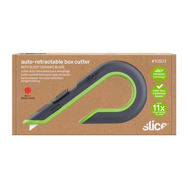 Slice Kartonmesser mit automatischem Klingenrückzug und Keramikklinge in der Verpackung mit Red Dot Design Award und Slice Logo.