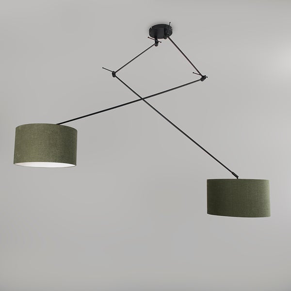 Deckenleuchte mit zwei Lampenschirmen und schwarzem Gestell