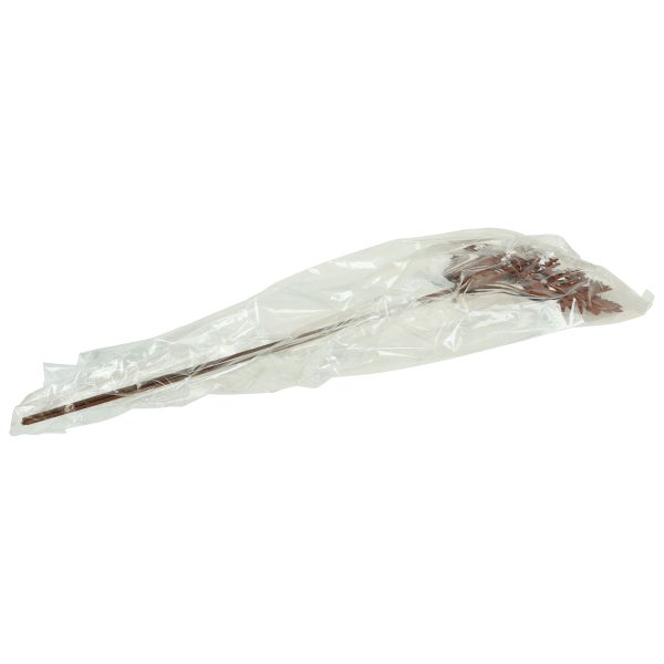 Künstlicher Farnzweig in Plastikverpackung