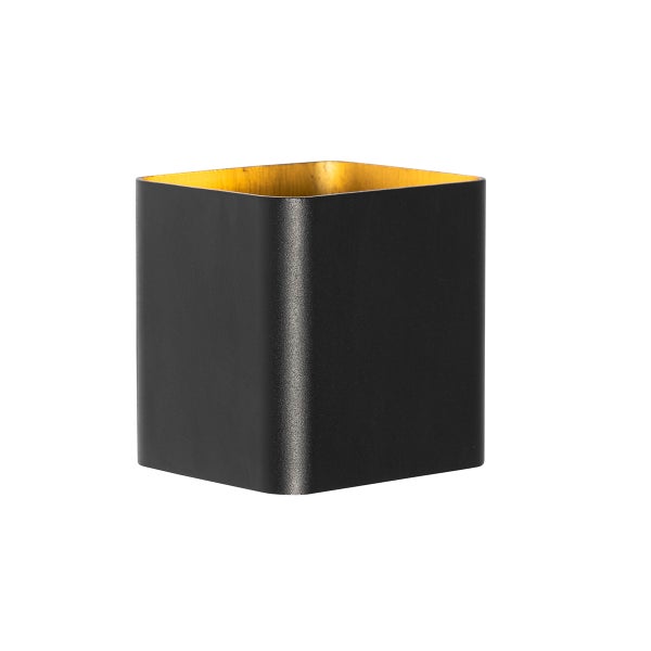 Quadratische Wandleuchte aus Metall, Außenfarbe Schwarz matt, Innenfarbe Gold.