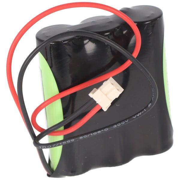 Akkupack mit Kabeln und Stecker