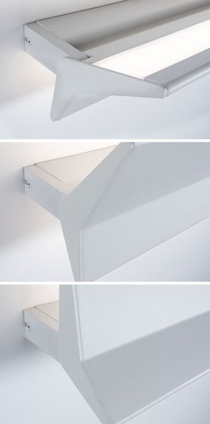 Silberne Wandleuchte mit verstellbarem Kopf, LED-Lichtquelle und Metallgehäuse in Detailansichten.
