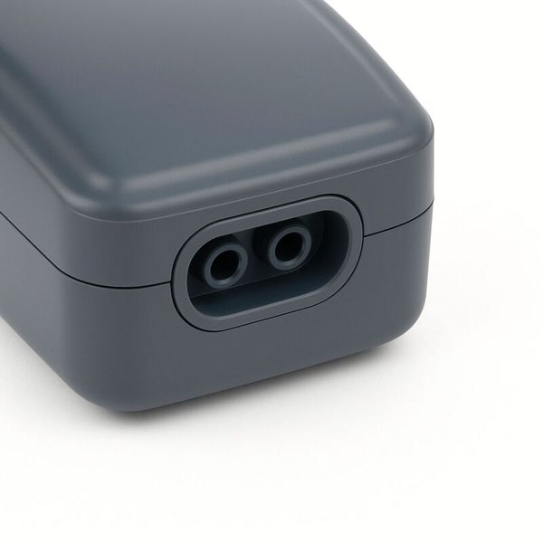 Detail einer Aquariumluftpumpe mit zwei Ausgängen