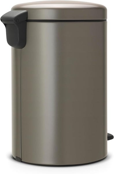 Brabantia Klassischer Tretmülleimer Mit Soft Verschluss 20 Liter HxBxT 46,7 x 29 x 38 cm Metall Platin