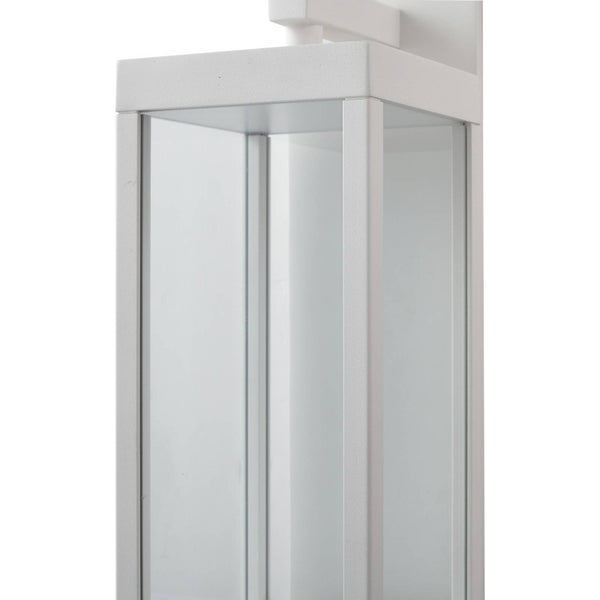 Detailansicht einer weißen modernen Außenwandleuchte mit rechteckigem Metallrahmen und klaren Glaseinsätzen.