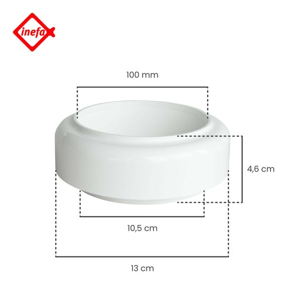 Inefa Logo. Weißes Entwässerungsbauteil mit Maßen: 100 Millimeter, 10,5 Zentimeter, 13 Zentimeter und Höhe 4,6 Zentimeter.