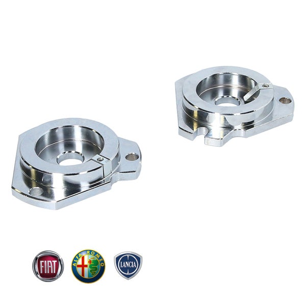 Zwei polierte Metalladapter mit Fiat Logo, Alfa Romeo Logo und Lancia Logo