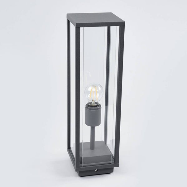 Dekorative Gartenbrücke aus Metall