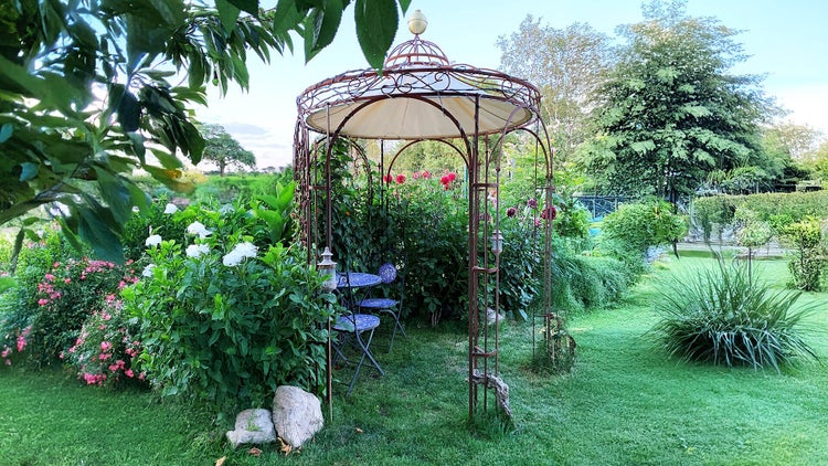 Pavillon ELEO Siena Ø 2,1 m unbeschichtet - Edelrost | mit Dekorkugel und Sonnensegel ecru