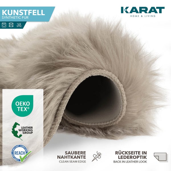Karat Home und Living Logo. Kunstfell mit sauberer Nahtkante und Rückseite in Lederoptik. OEKO-TEX, Leather Working Group und REACH zertifiziert.