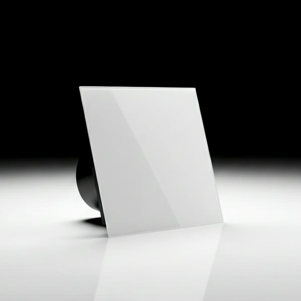 Quadratischer Lüfter mit Glasfront