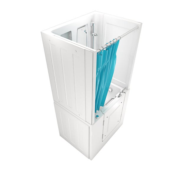 Begehbare Sitzbadewanne mit integrierter Duschkabine, Tür für niedrigen Einstieg, Duschvorhang und Handbrause.