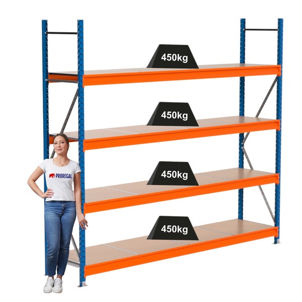Regal mit vier Ebenen und einer Traglast von 450 Kilogramm pro Ebene.