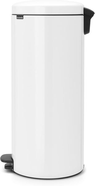 Brabantia Klassischer Tretmülleimer Mit Soft Verschluss 30 Liter HxBxT 67,9 x 29,3 x 38 cm Metall Weiß